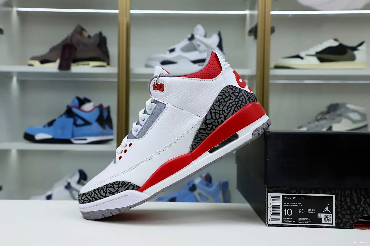 AIR Kimikick 3RETRO JORDAN 0825